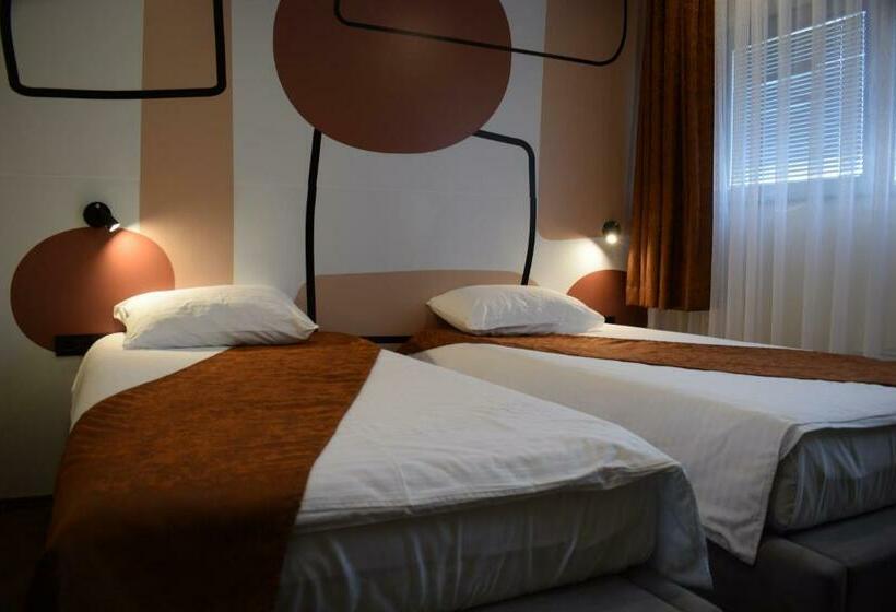 اتاق استاندارد, 7even Weddings & Events