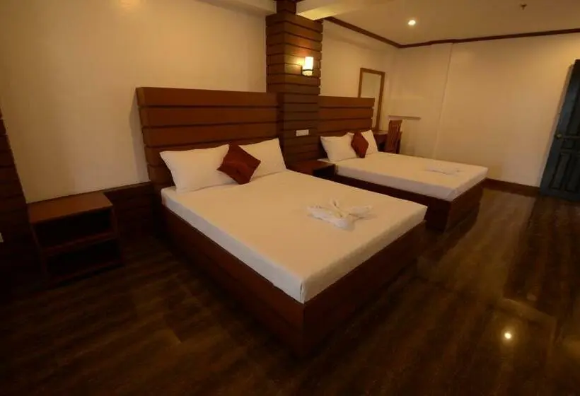 Deluxe Kolmen Hengen Huone, Abozza Resort