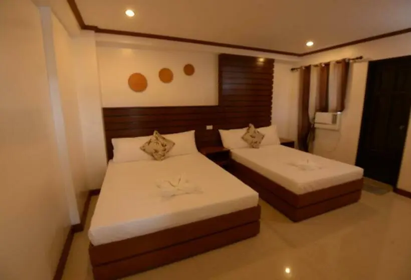 Deluxe Kolmen Hengen Huone, Abozza Resort