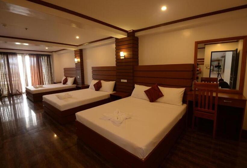 غرفة ديلوكس عائلية, Abozza Resort