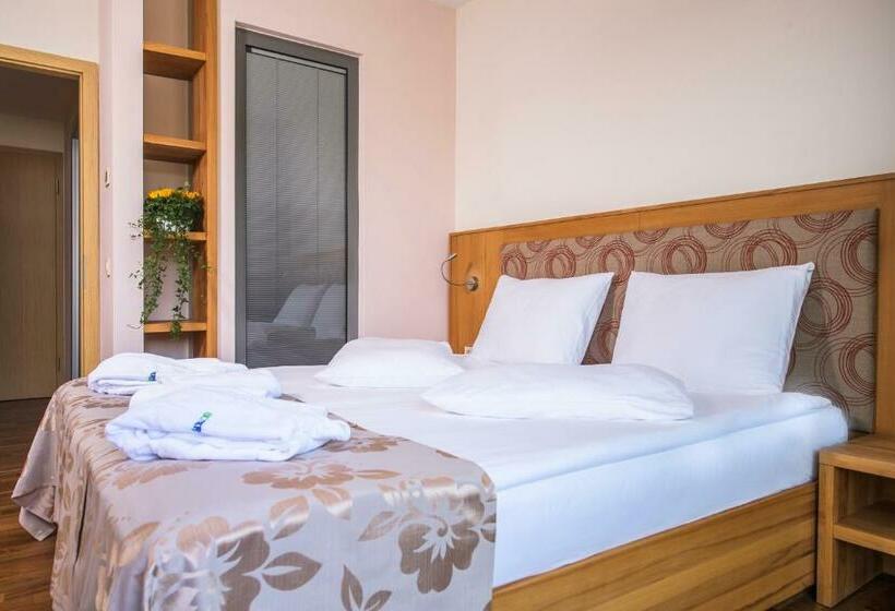 اتاق استاندارد یک نفره, Bioterme Mala Nedelja