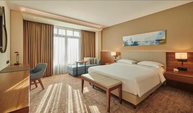 Executive-sviitti, Cherry Midtown
