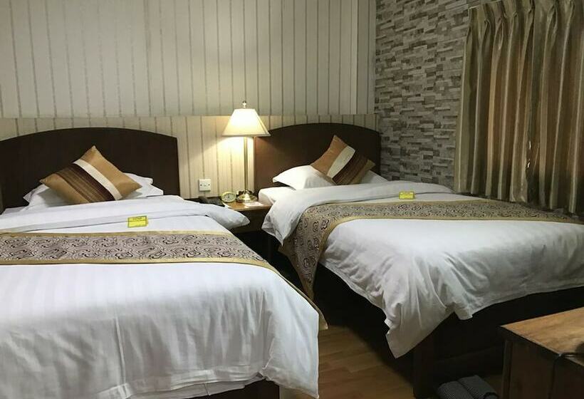 اتاق استاندارد, Crystal Palace