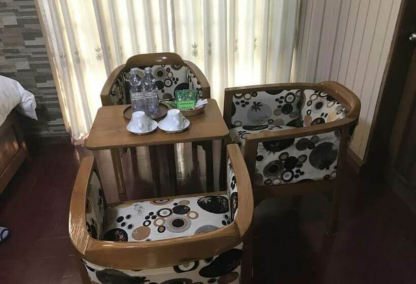 اتاق استاندارد, Crystal Palace