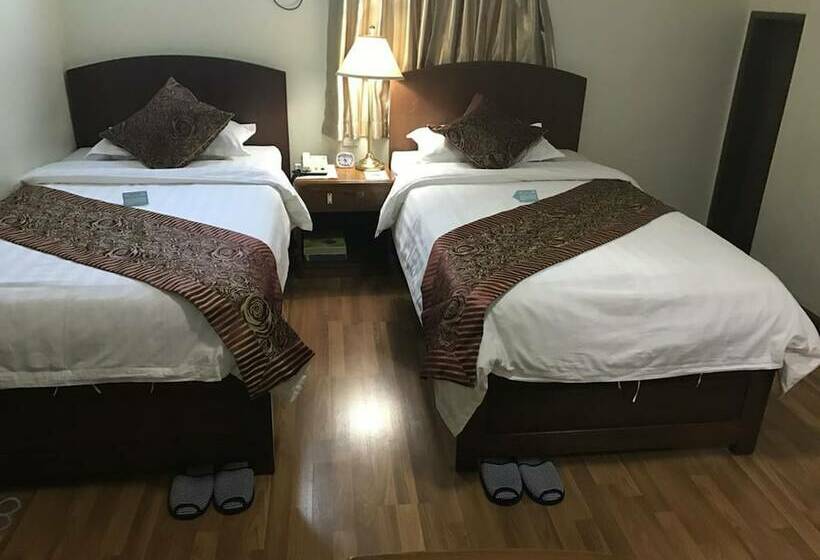 اتاق استاندارد, Crystal Palace