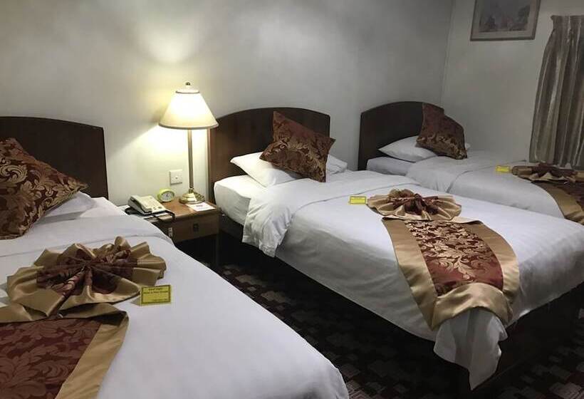 اتاق لوکس سه تخته, Crystal Palace