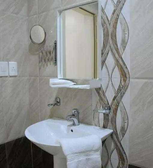 سوییت جونیور, Hona Al Holm Furnished Units
