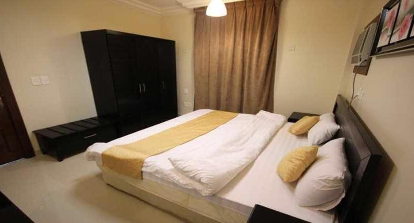 Deluxe Suite King Bed, Hona Al Holm Furnished Units