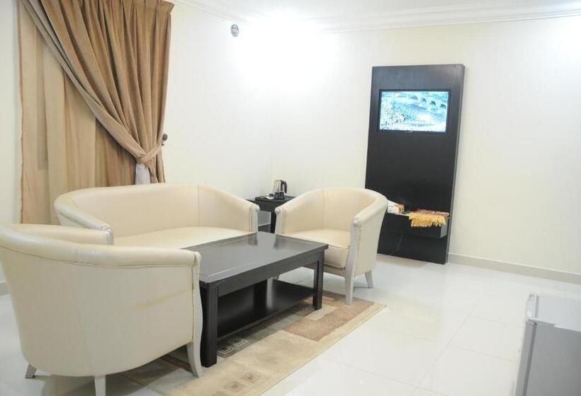 سوییت لوکس, Hona Al Holm Furnished Units