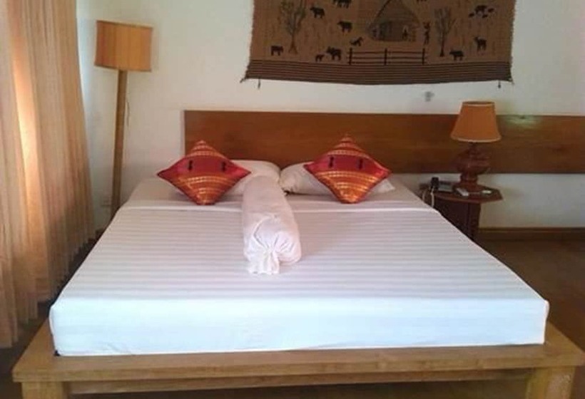 اتاق سوپریور, Lawkanat