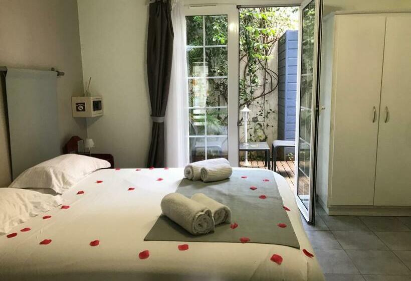 اتاق استاندارد با بالکن, Lindsey Hôtel