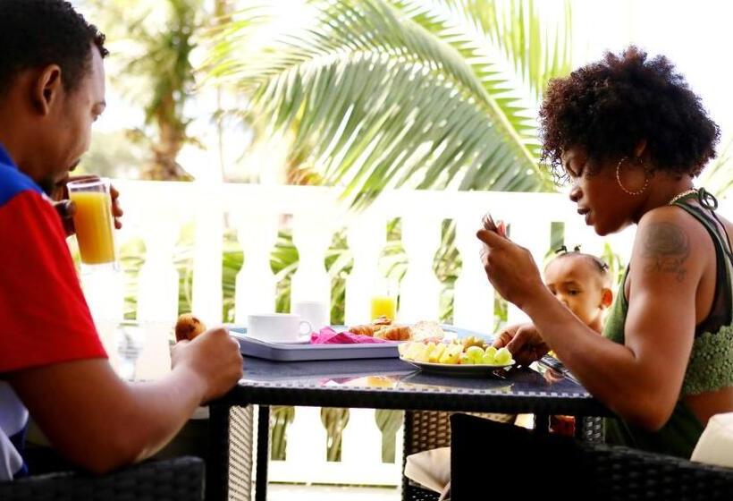 اتاق سوپریور با تخت بزرگ, Lindsey Hôtel