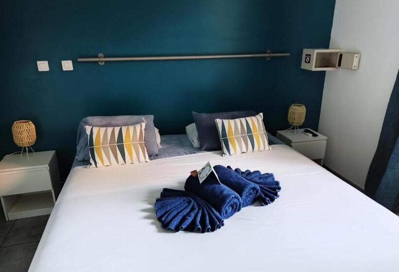 اتاق اکونومی, Lindsey Hôtel