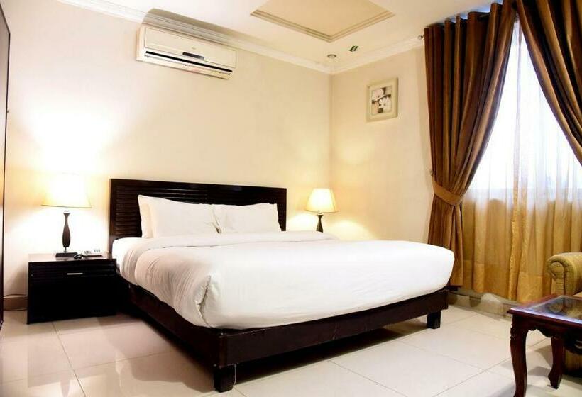 اتاق لوکس, Pak Heritage