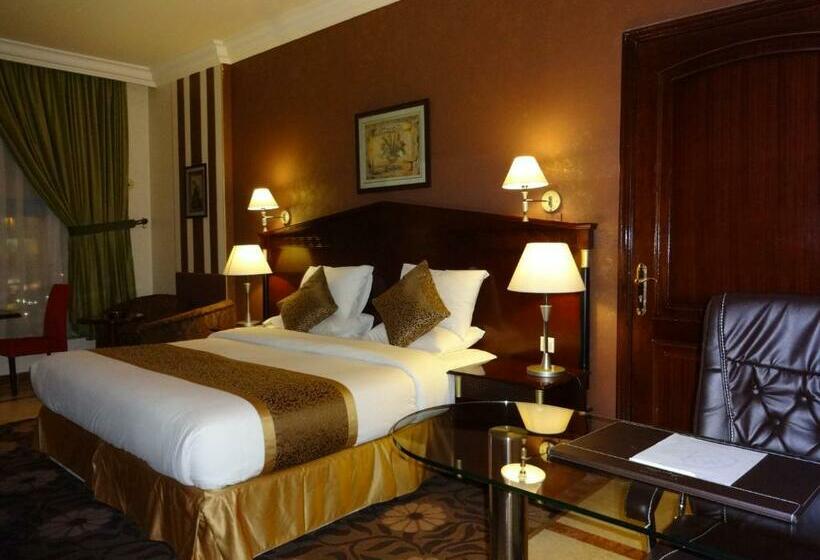 غرفة قياسية, Qasr Al Sahab