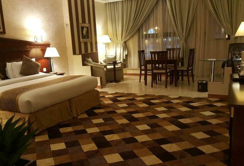 جناح ملكى, Qasr Al Sahab