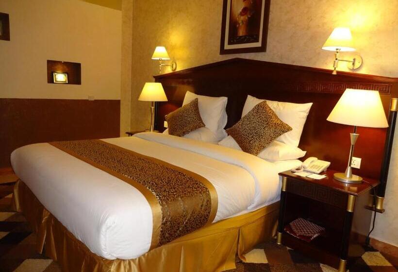 جناح ملكى, Qasr Al Sahab