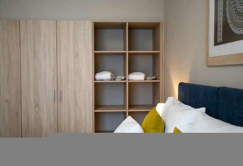 １ベッドルームアパートメント, Salamandra