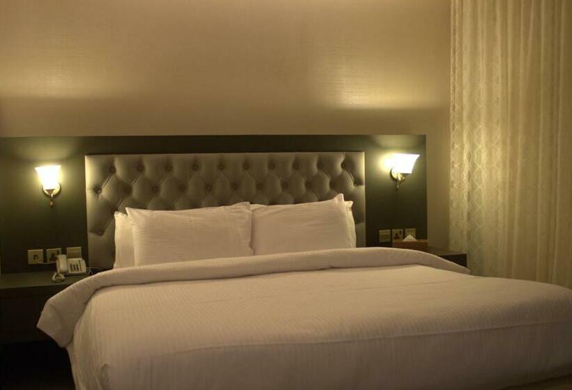 豪华房间, Sama Inn