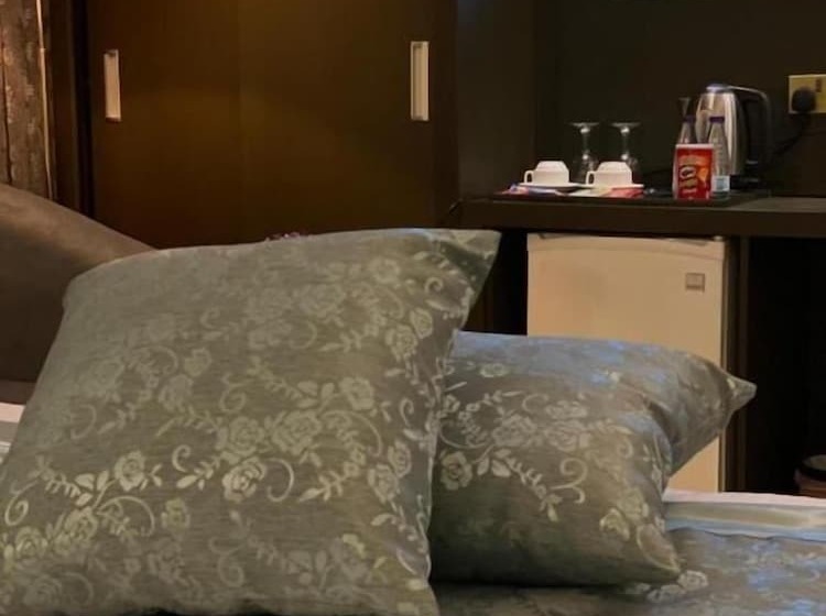 豪华房间, Sama Inn