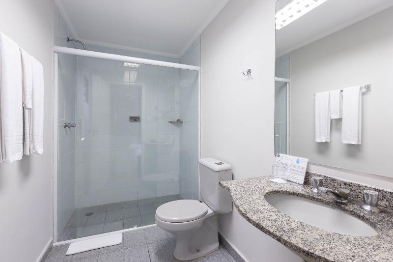 高级大房间, Sama Inn