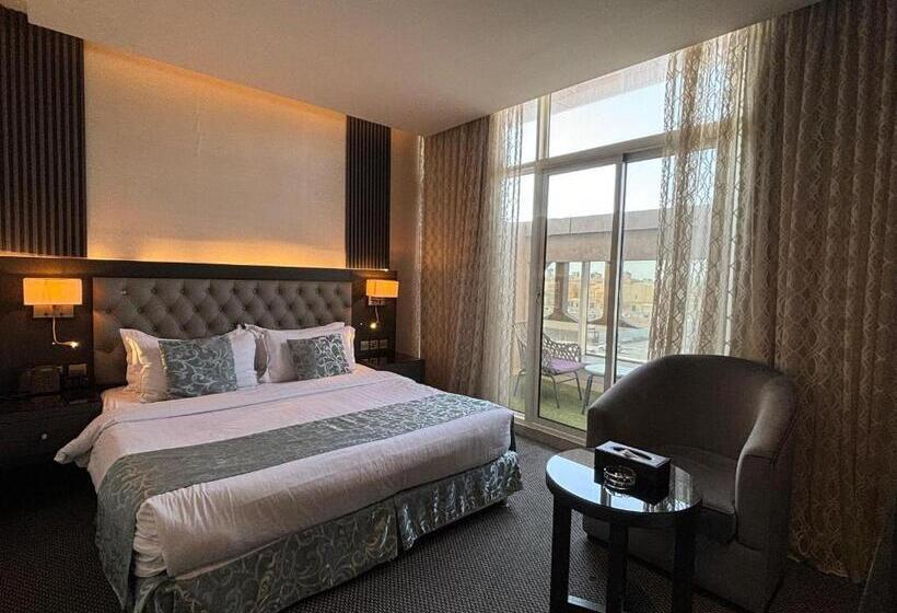 高级大房间, Sama Inn