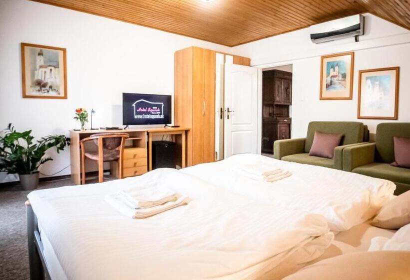 آپارتمان 1 خوابه با بالکن, Squash Centrum