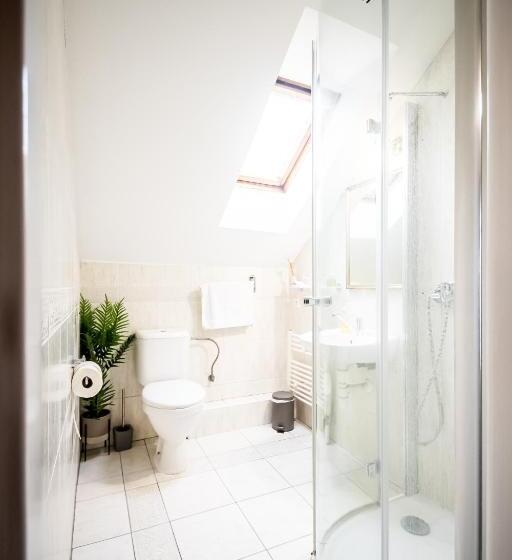 آپارتمان 1 خوابه با بالکن, Squash Centrum