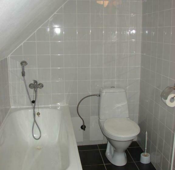 패밀리 룸, Tatrania