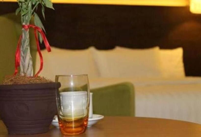 חדר דלוקס, Top Star