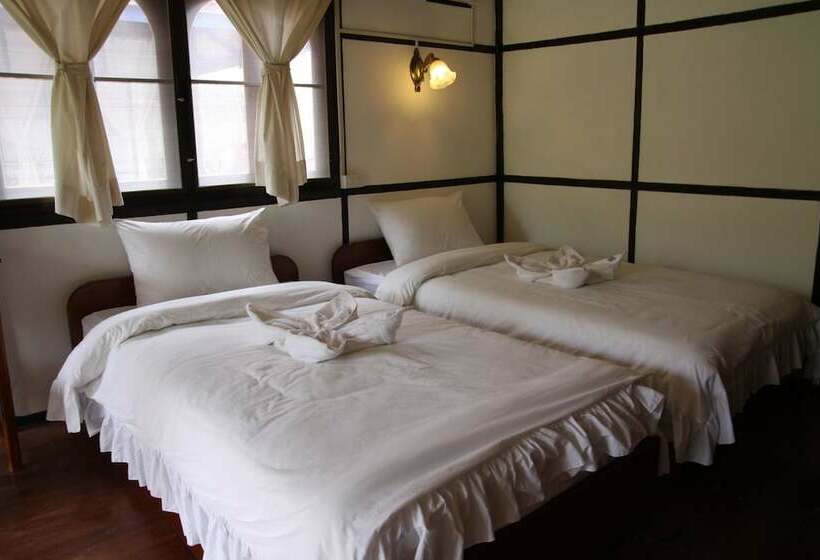 بنجلو قياسى مزوَّد بشرفة, Phaxang Resort Nong Khiaw