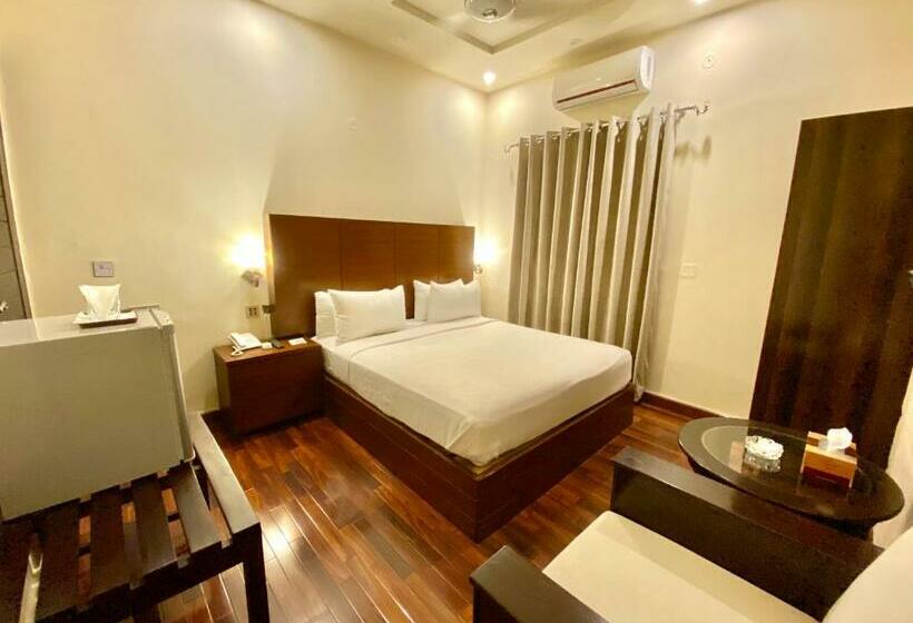 シングルデラックスルーム, Shelton Hotel Rawalpindi