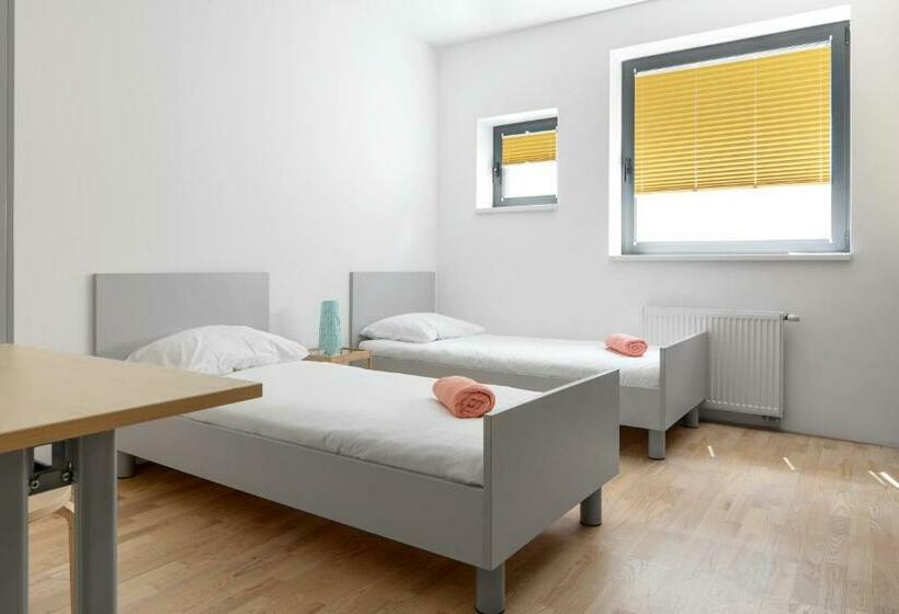 اتاق استاندارد, Youth Hostel Trbovlje