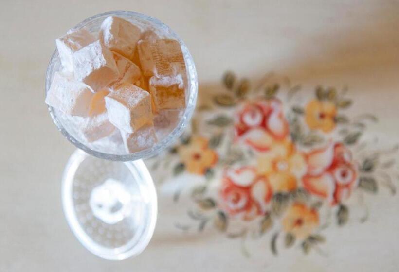 キングサイズベッドのスイートルーム, Senses Suites