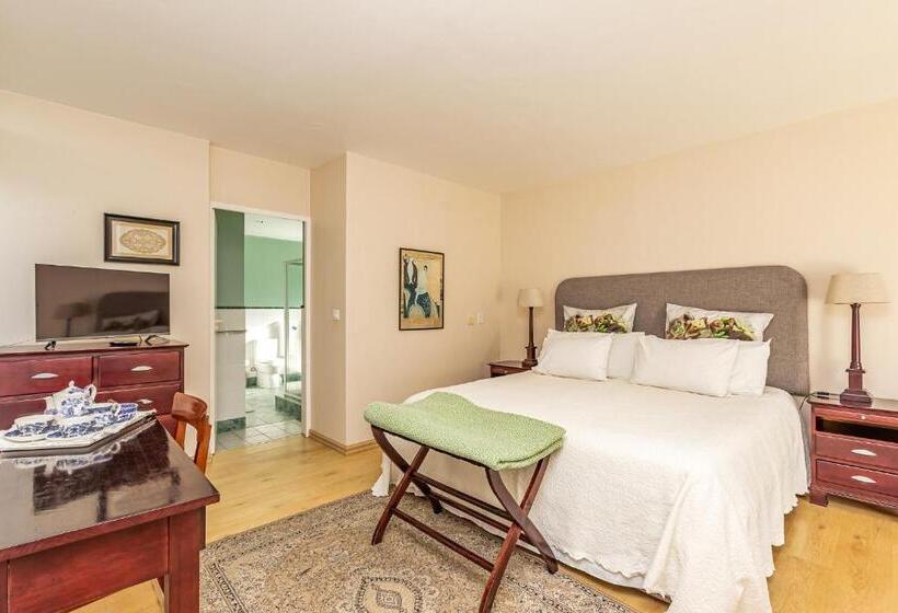 Family Suite, Admiralty Bed & Breakfast