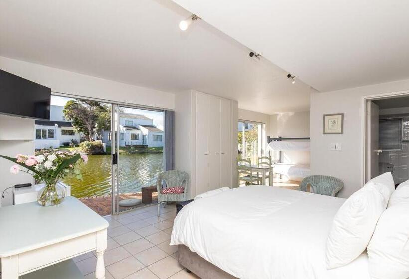 Family Suite, Admiralty Bed & Breakfast