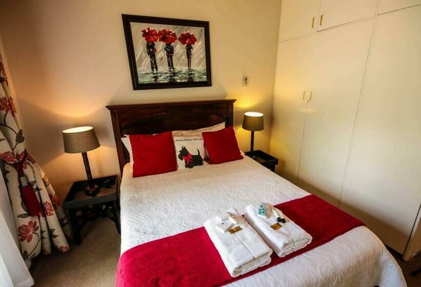 침실 1개 아파트, Aberdeen House