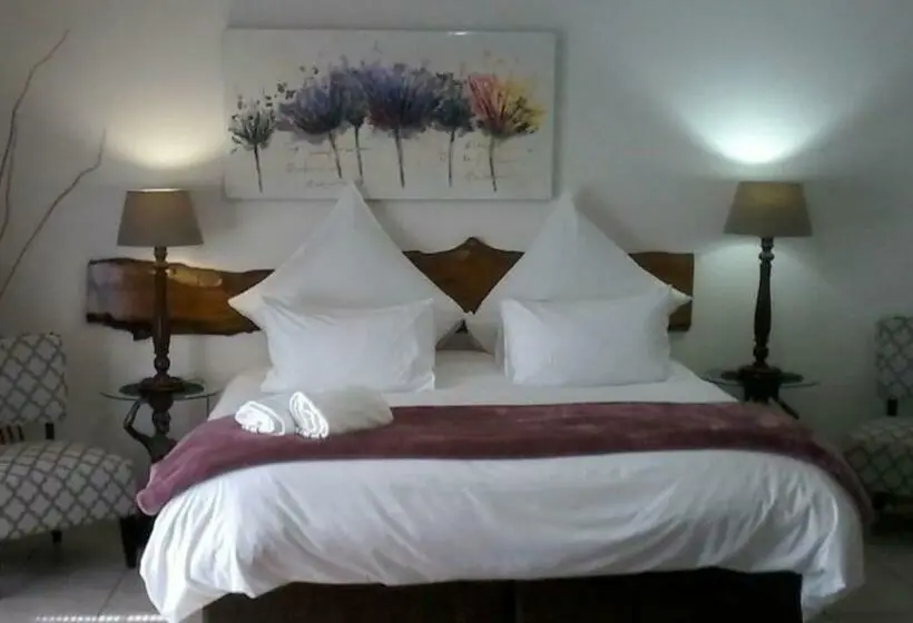デラックスルーム, Akidogo Guest House