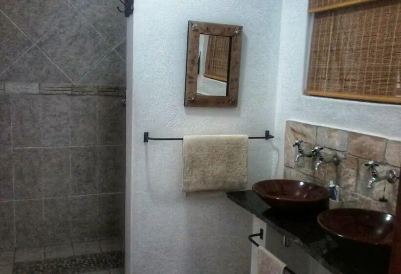 スタンダードルーム, Akidogo Guest House