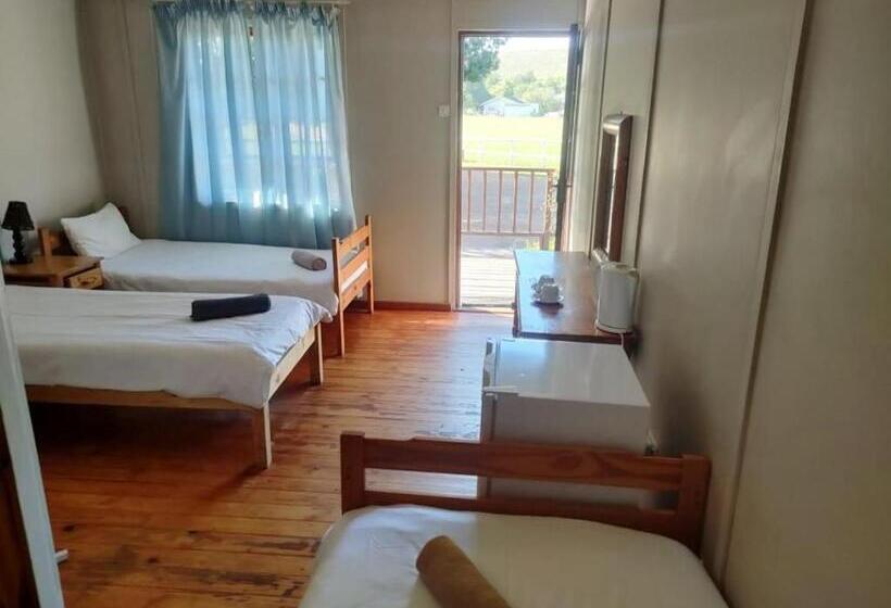 コンフォートトリプルルーム, Blue Mountain Farm Lodge, Cabins & Cottages