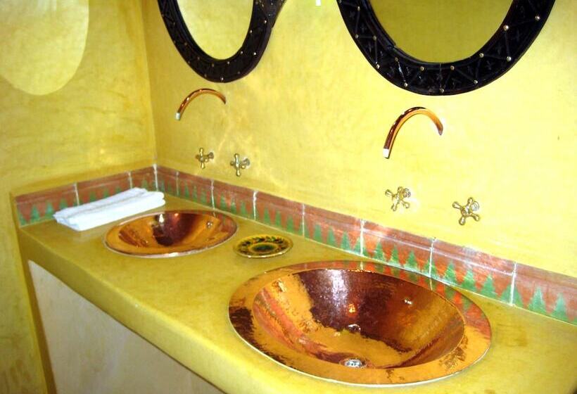 Номер Стандарт Трехместный, Kasbah Zitoune