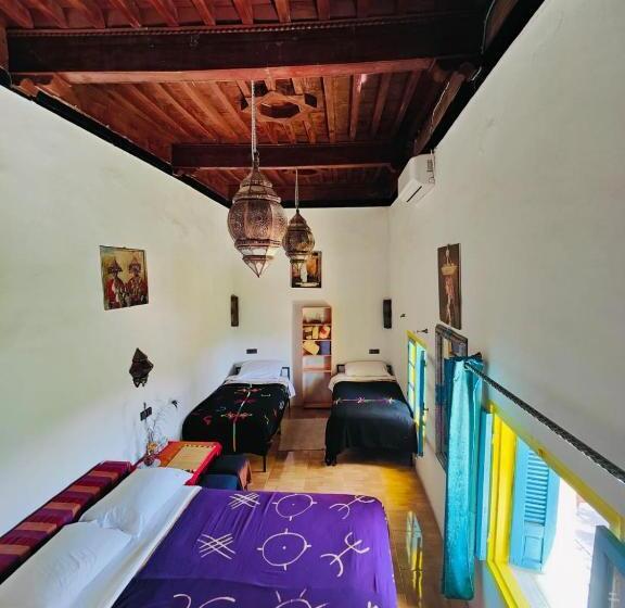 Четырехместный Номер Стандарт, Le Retour Au Calme Maison D Hôtes