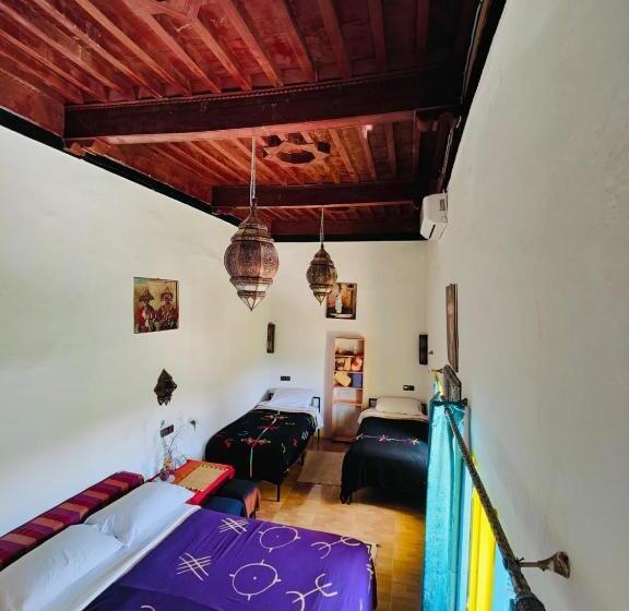 Дом 1 Спальня, Le Retour Au Calme Maison D Hôtes