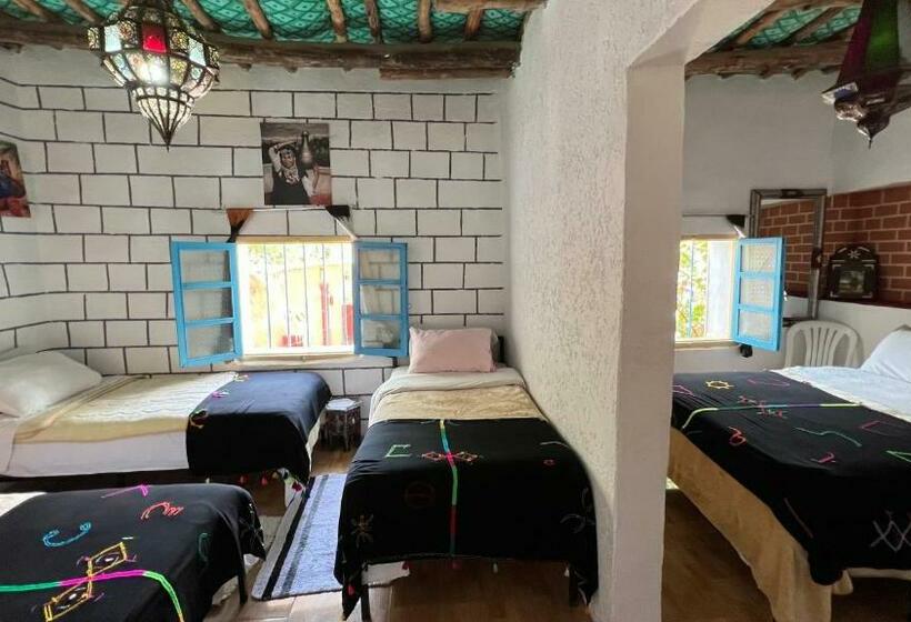 اتاق خانوادگی, Le Retour Au Calme Maison D Hôtes