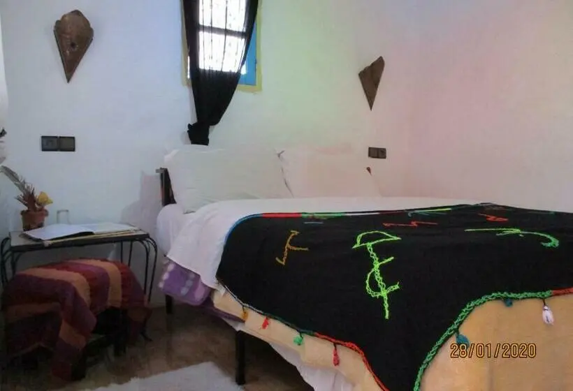 バス共有のスタンダードルーム, Le Retour Au Calme Maison D Hôtes