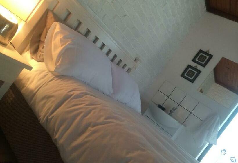 غرفة قياسية, Mopani Cottage