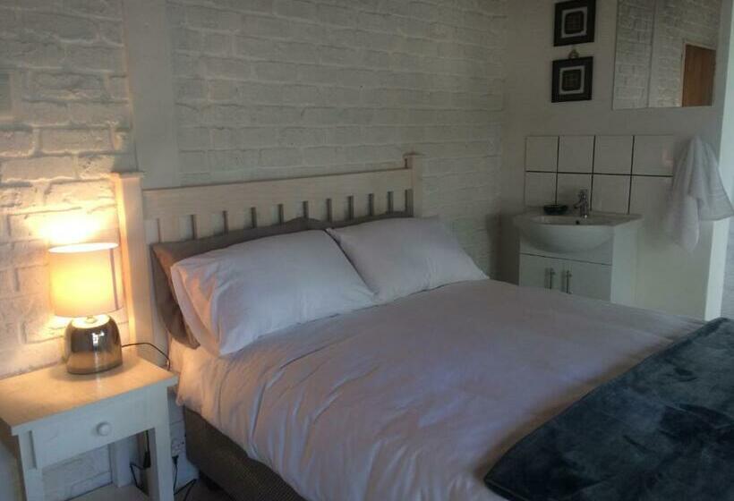 غرفة قياسية, Mopani Cottage