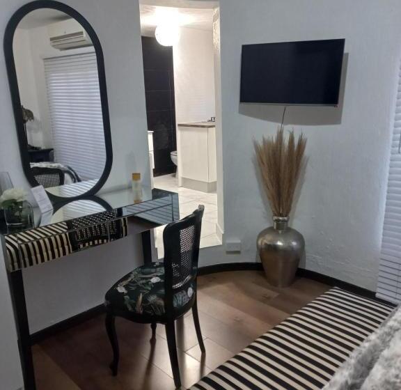 デラックススイート, North Haven Country Estate