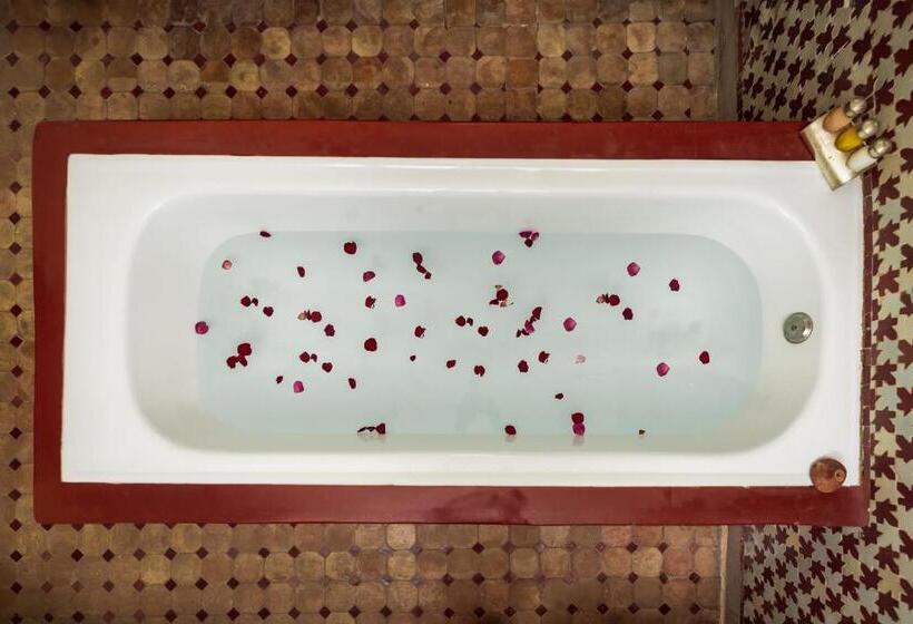 اتاق استاندارد با چشم‌انداز, Riad Tizwa Fes