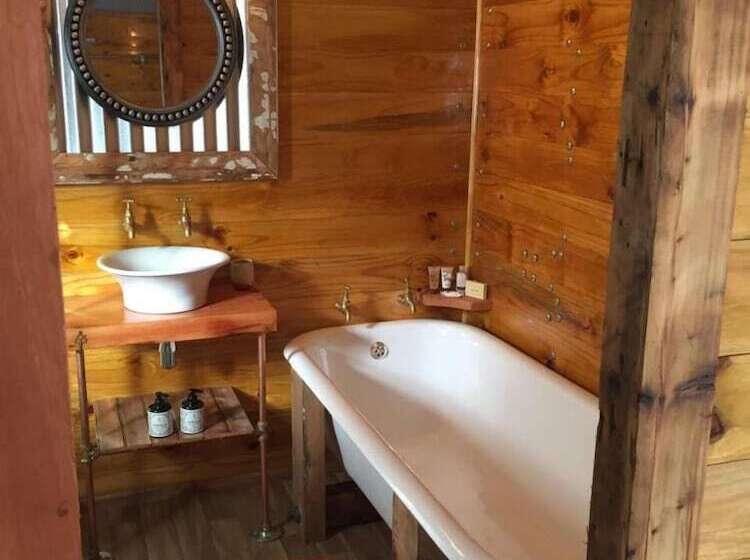 חדר סטנדרט, Sunbird Guest House